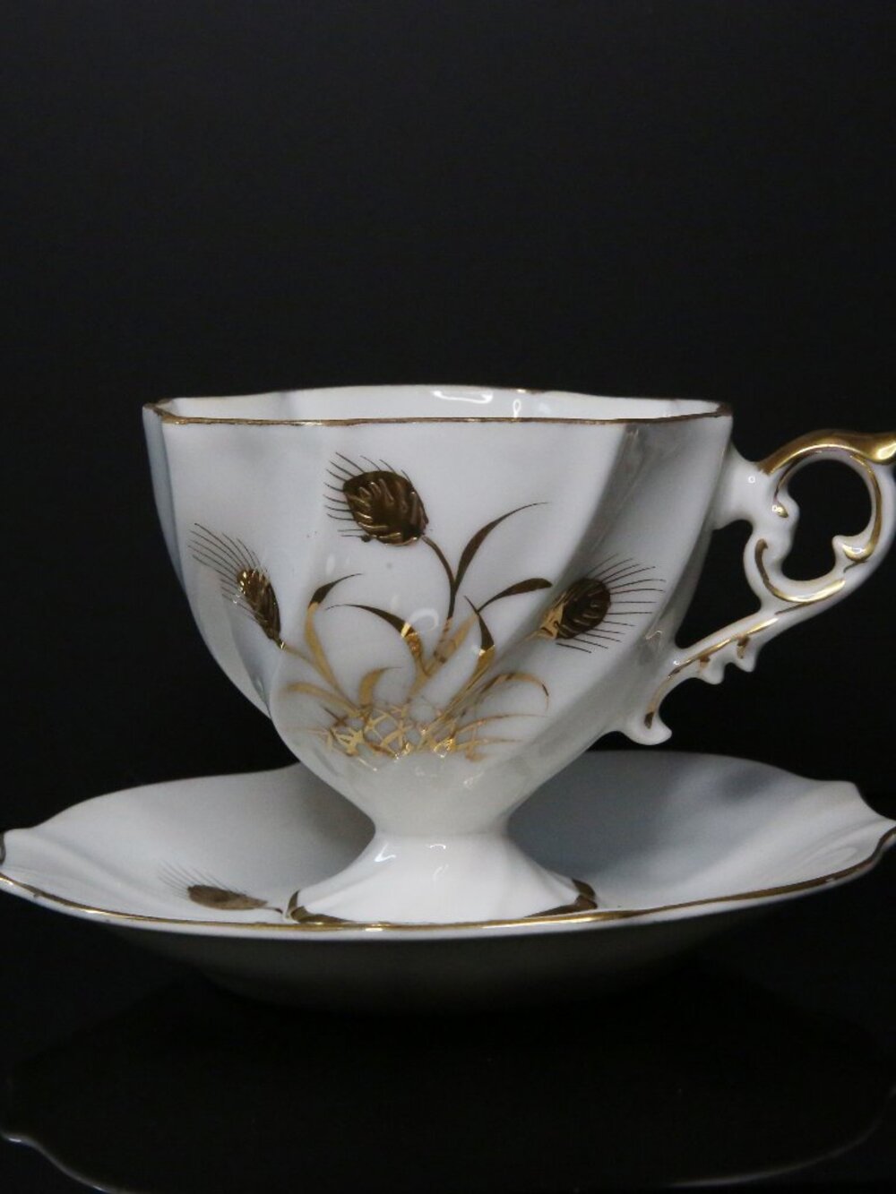 Norcrest Japan Guilt Gold Wheat Pattern Pedestal Cup and Saucer Set